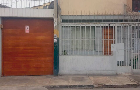 Cerca a la Av. Bolivar – La Catolica