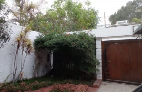 SAN ISIDRO CERCA AV.SALAVERRY AV.JAVIER PRADO VENDO  DEPARTAMENTO 1ER.PISO, 147M2 2DORMITORIOS, SALA COMEDOR 2 COCHERAS TERRAZA